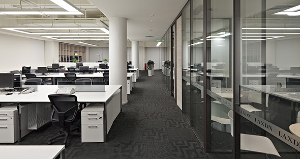 金屬隔墻系統(tǒng)10